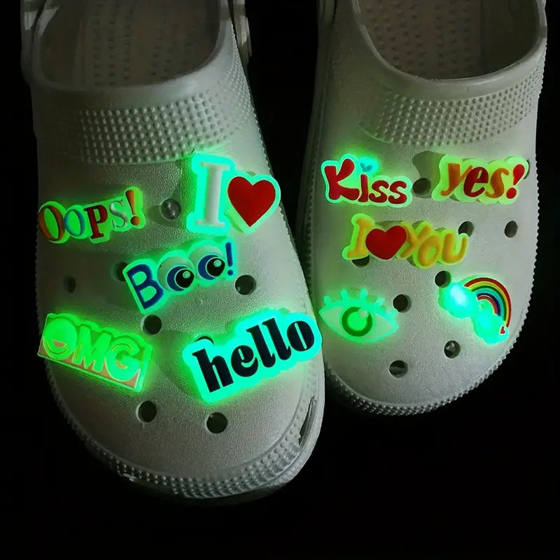 1 Piece Pins Croc Charms For Shoes Letters L Decoration Luminous